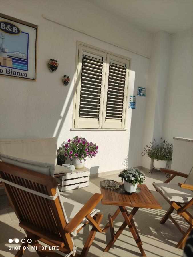 B&B Faro Bianco Отранто Екстериор снимка